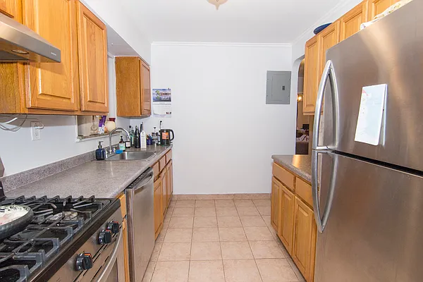 Rented by Modern Spaces | media 4