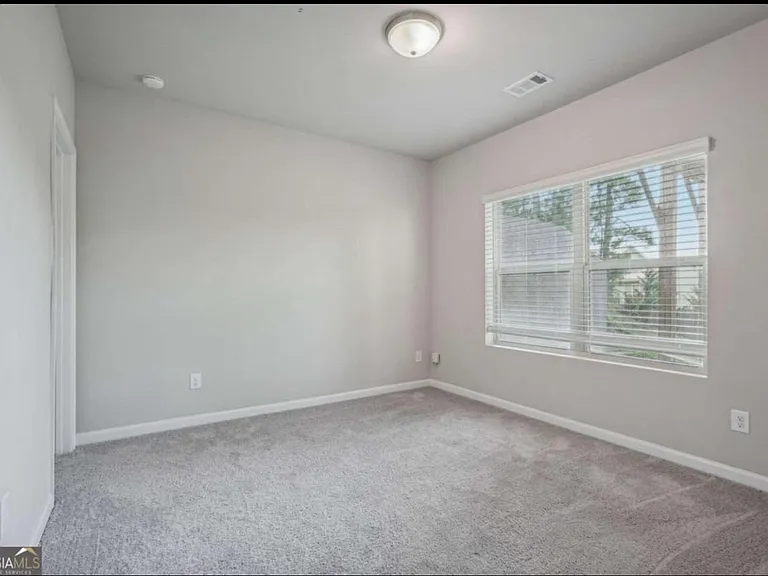 545 S Fortune Way — Photo 16