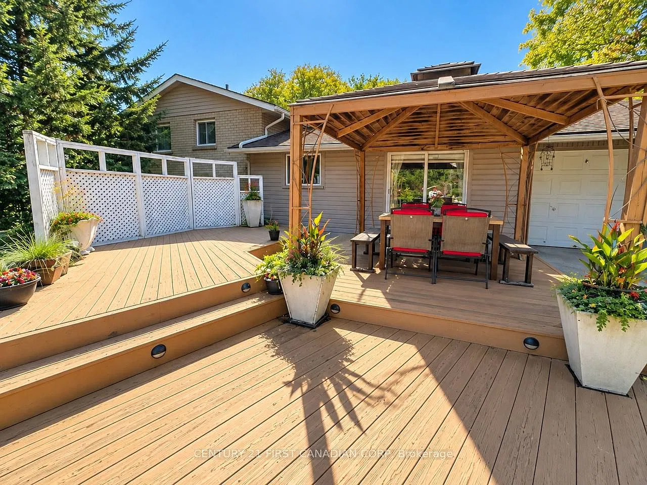 3 bed, $2,000 — Photo 4