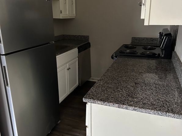 20 Colton Dr