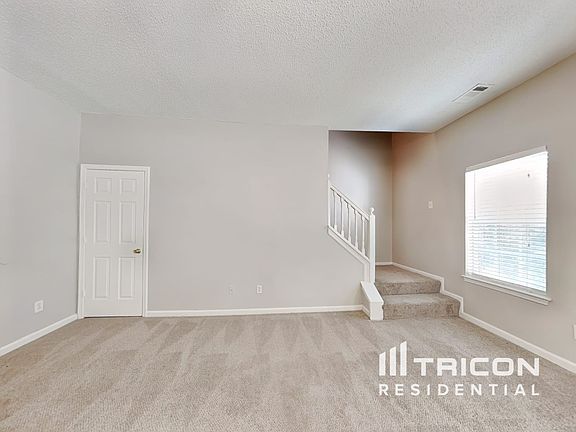 2nd image of 4340 Caroline Ct