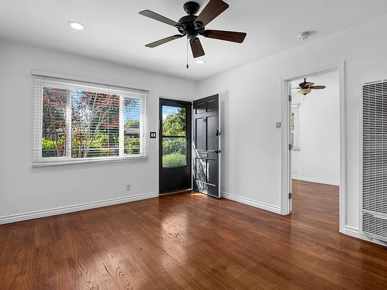 1801 Dorchester Ave #C — Photo 6