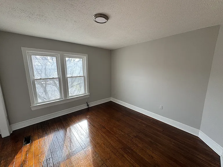 226 N Raleigh St — Photo 11