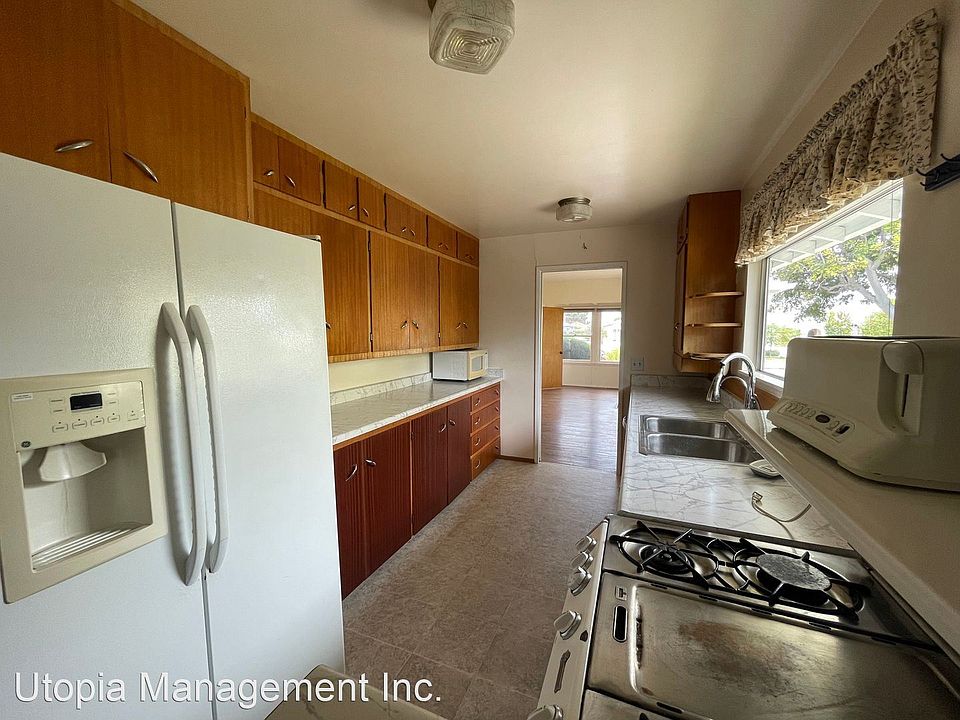 1st image of 3552 Bancroft St