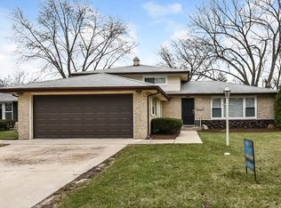 17055 Kimbark Ave, South Holland, IL