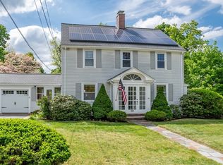 84 Walnut St, Natick, MA 01760