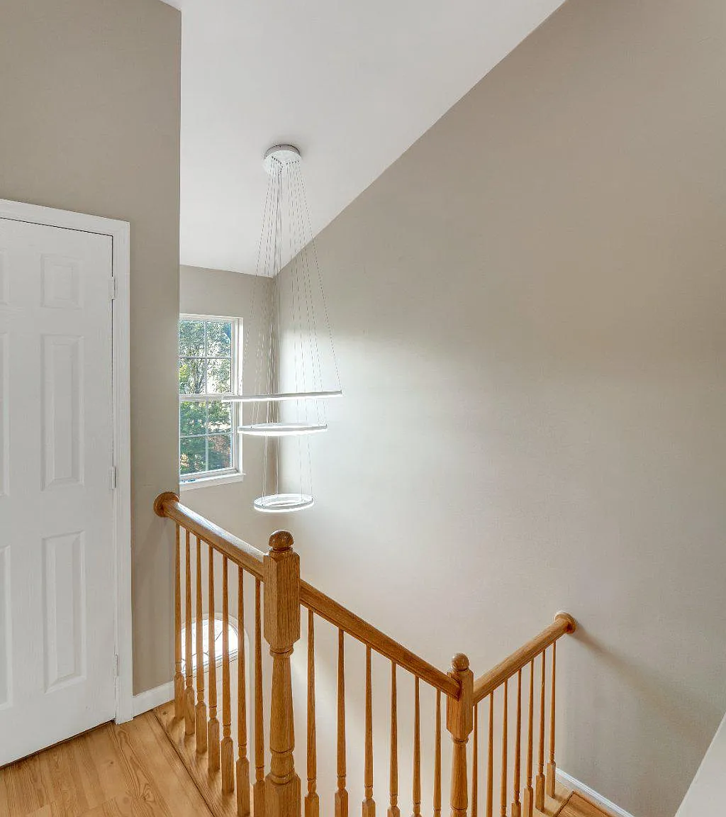 3 bed, 4.0 bath, 1988 sqft, $3,499 — Photo 3