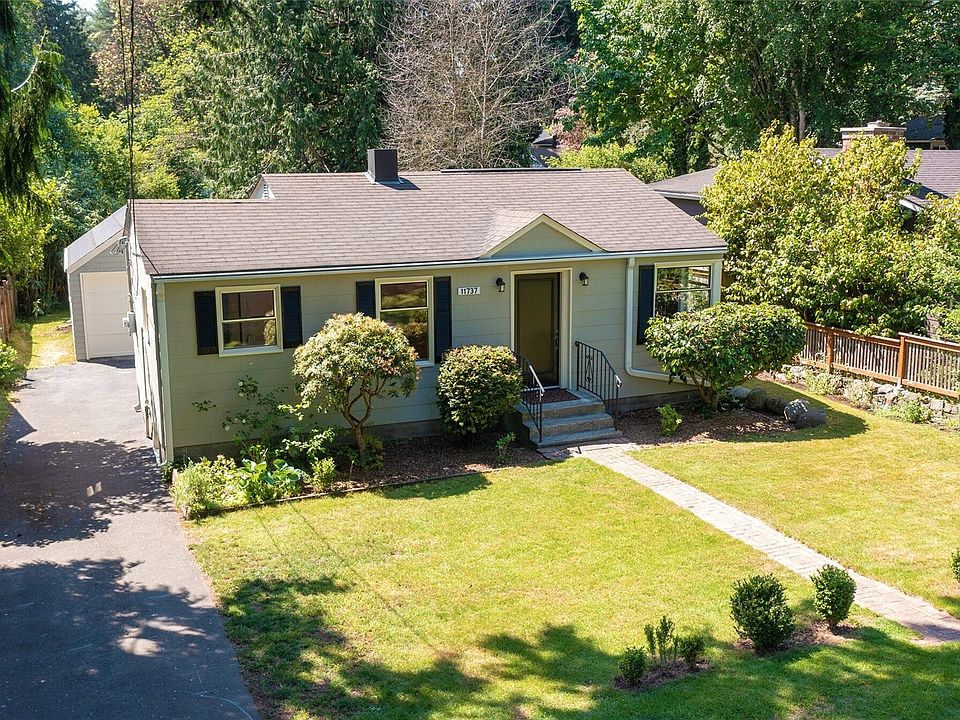 1st image of 11737 38th Avenue NE