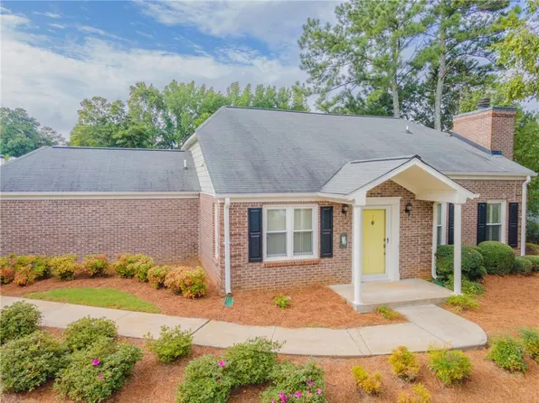 285 Ashleigh Ter, Marietta, GA 30062