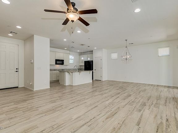 5th image of 4764 E Tierra Buena Ln