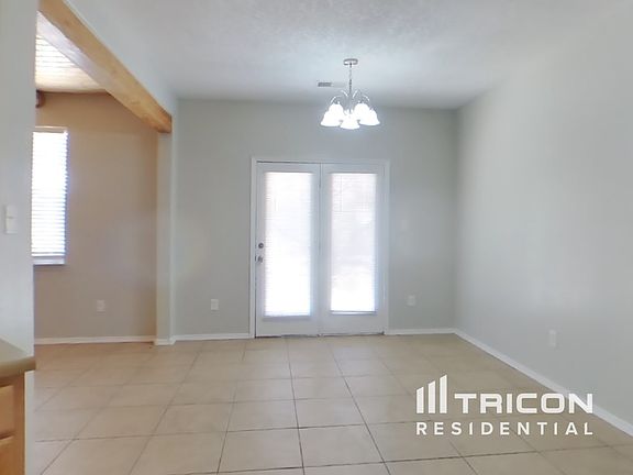 4th image of 3501 Sun Mesa St SW