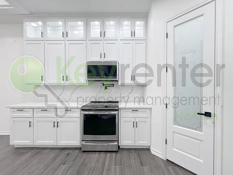 3412 Inez St — Photo 16