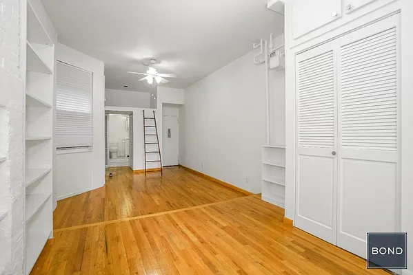 Rented by Bond New York | media 3