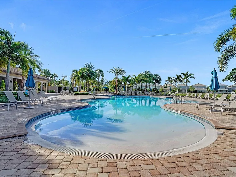4764 Eucalyptus Dr — Photo 64