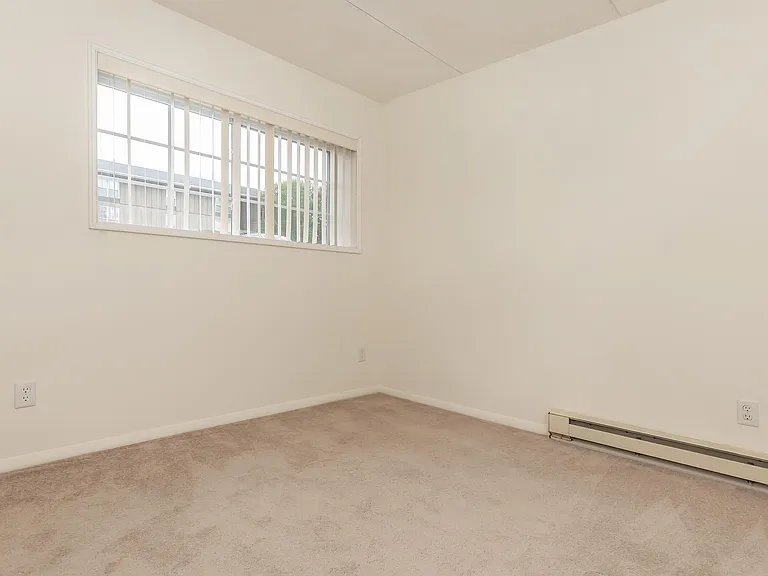 2250 N Triphammer Rd — Photo 34