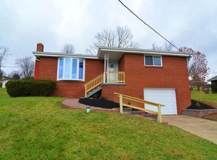 349 Kemerer Dr, Greensburg, PA 15601