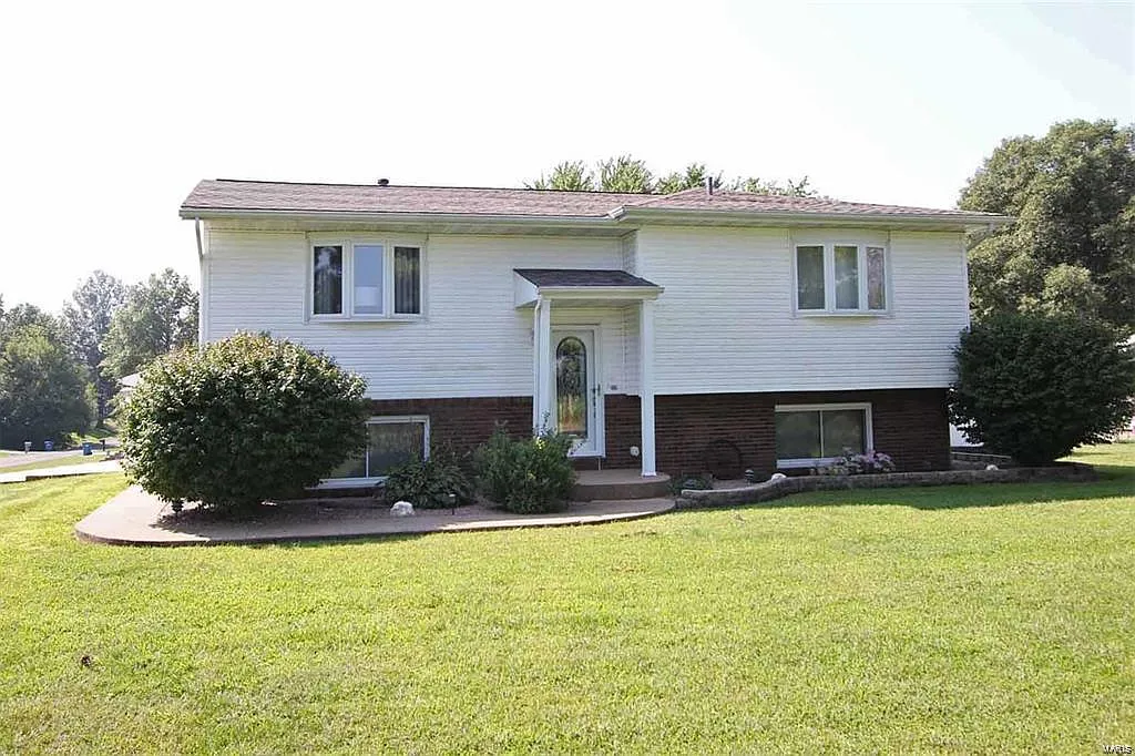10874 Lake Rd photo 1