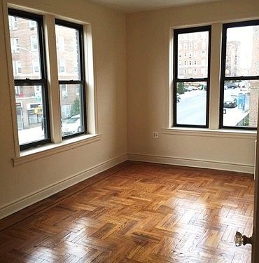 1st image of 4752 44th St #2C