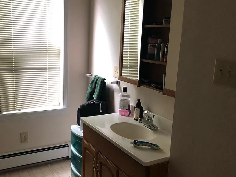 Bathroom upstairs