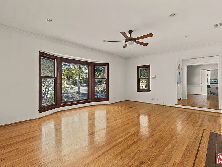 1748 Stanton Ave — Photo 4