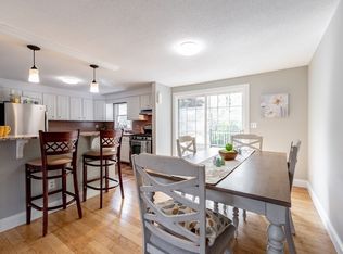 224 Wildwood Ave, Springfield, MA 01118