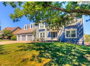 11705 Summit St, Kansas City, MO 64114