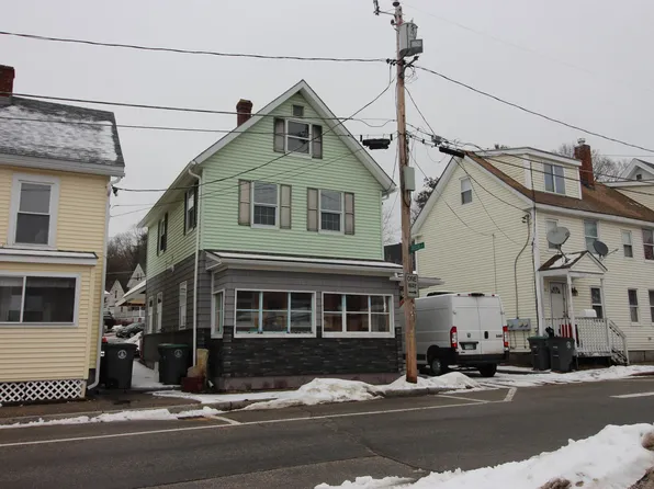 8 Central Street, Pembroke, NH 03275