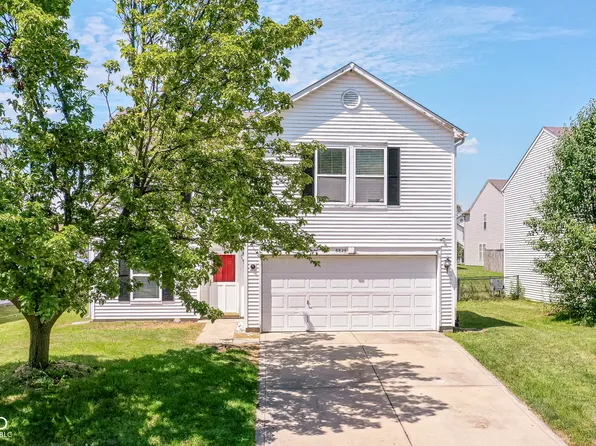 8828 Browns Valley Ct, Camby, IN 46113
