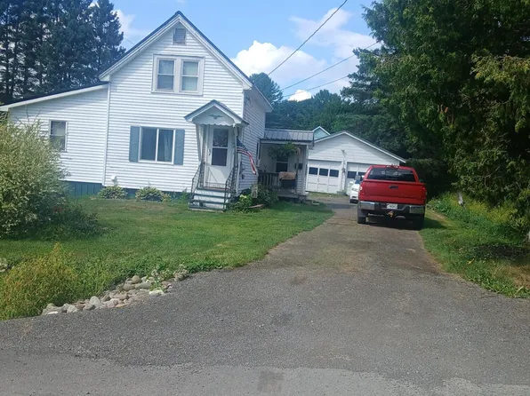 22 Varney Avenue, Houlton, ME 04730