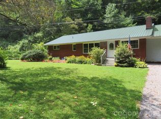 3829 Coxes Creek Rd, Burnsville, NC 28714