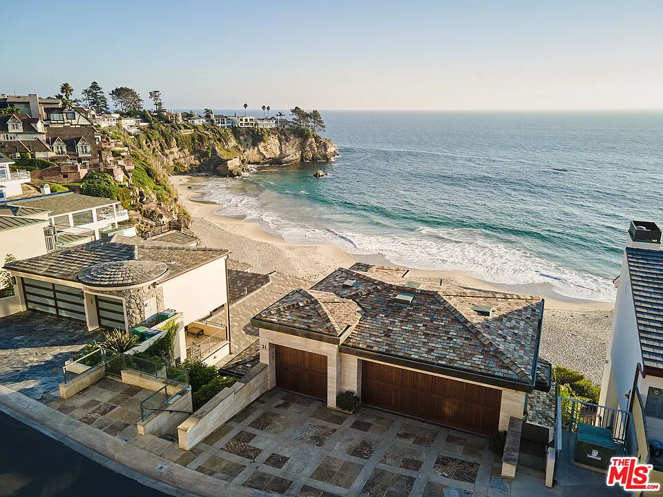 5 bed, 7.0 bath, 5698 sqft, $70,000 — Photo 4