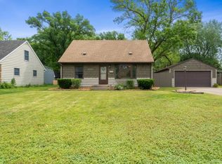 9313 1st Ave S, Bloomington, MN 55420