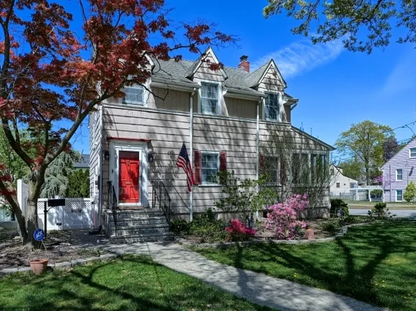 178 Jackson Ave, Rutherford Boro, NJ 07070