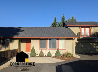 2598 Howard Ave, Medford, OR 97501