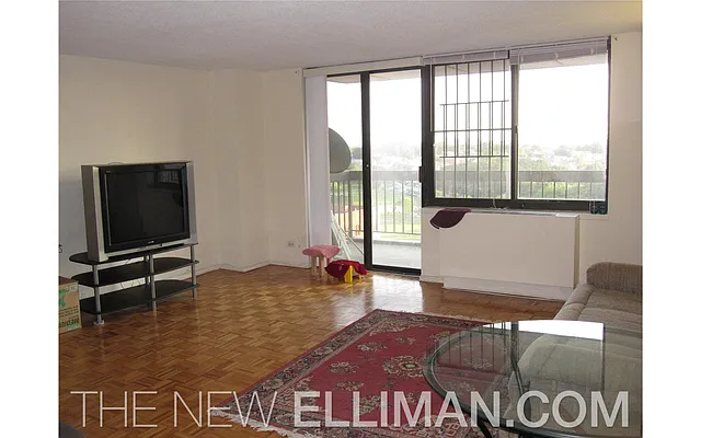 Rented by Douglas Elliman | media 26