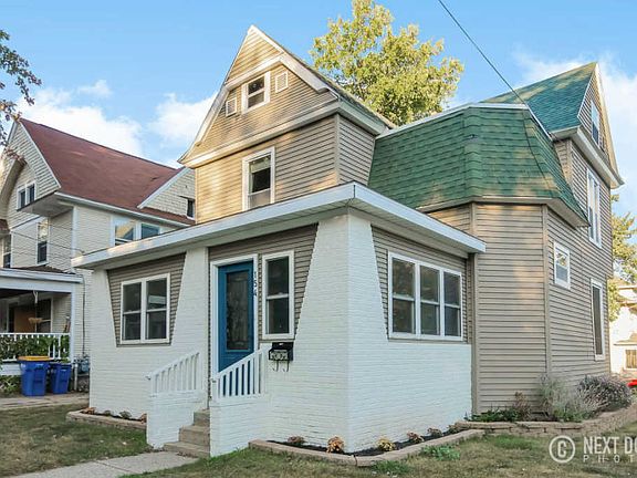 2nd image of 154 Benjamin Ave SE