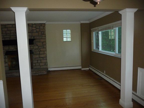 4th image of 1087 Altavia Ave