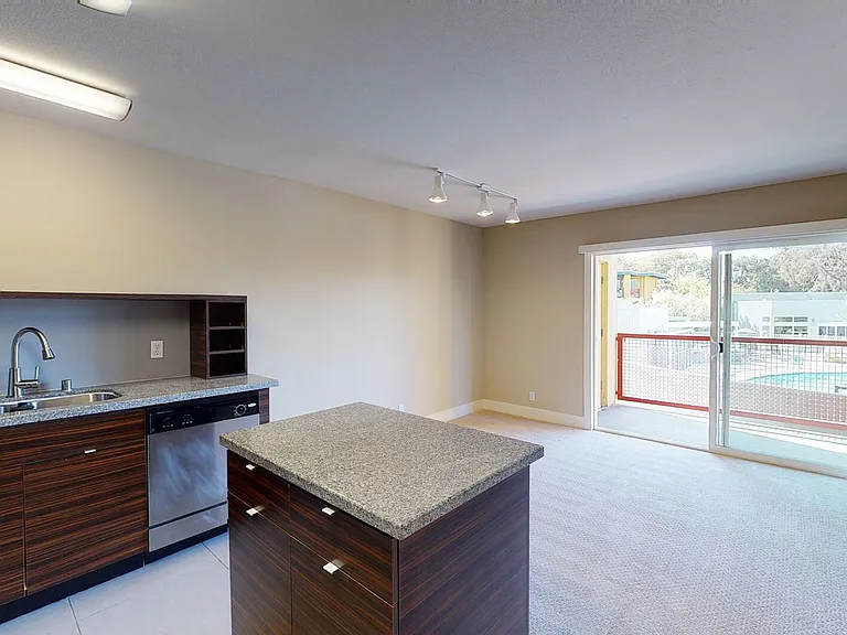 CitySouth — Photo 55