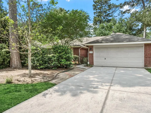 15 Gold Leaf Pl, Conroe, TX 77384