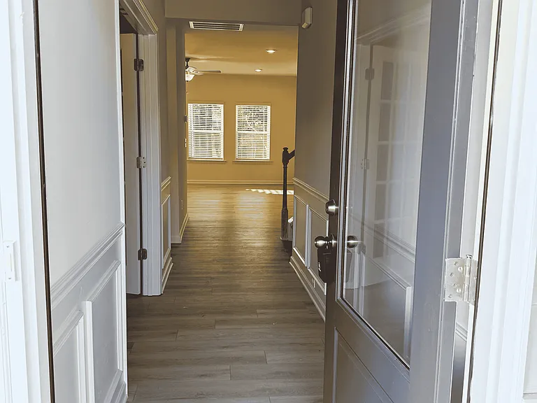 11053 Valmont Way — Photo 13
