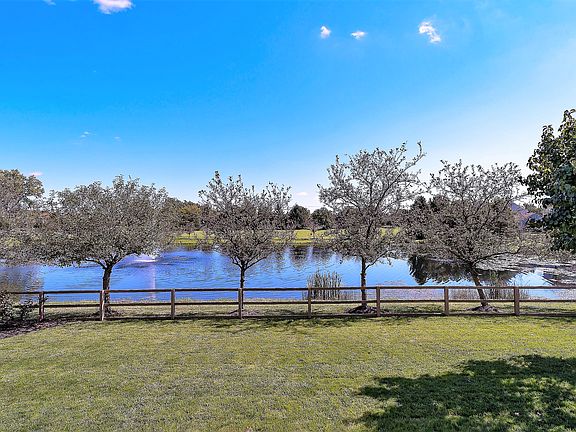 5th image of 738 Bovee Ln