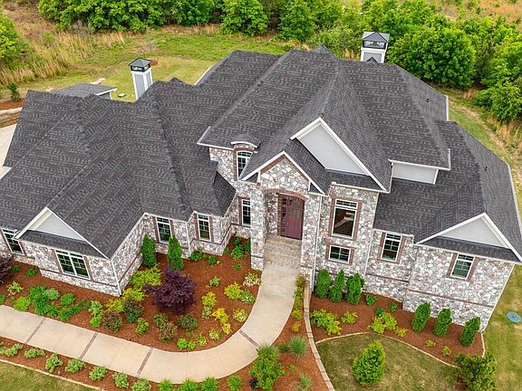 4th image of 21617 Waterview Dr