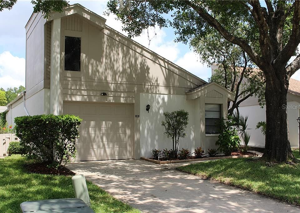1st image of 390 S Woodlands Dr