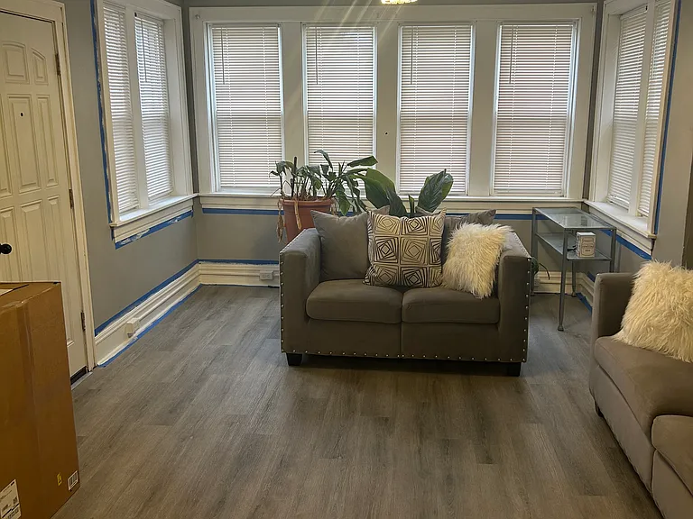 305 Memorial Dr #1 — Photo 4