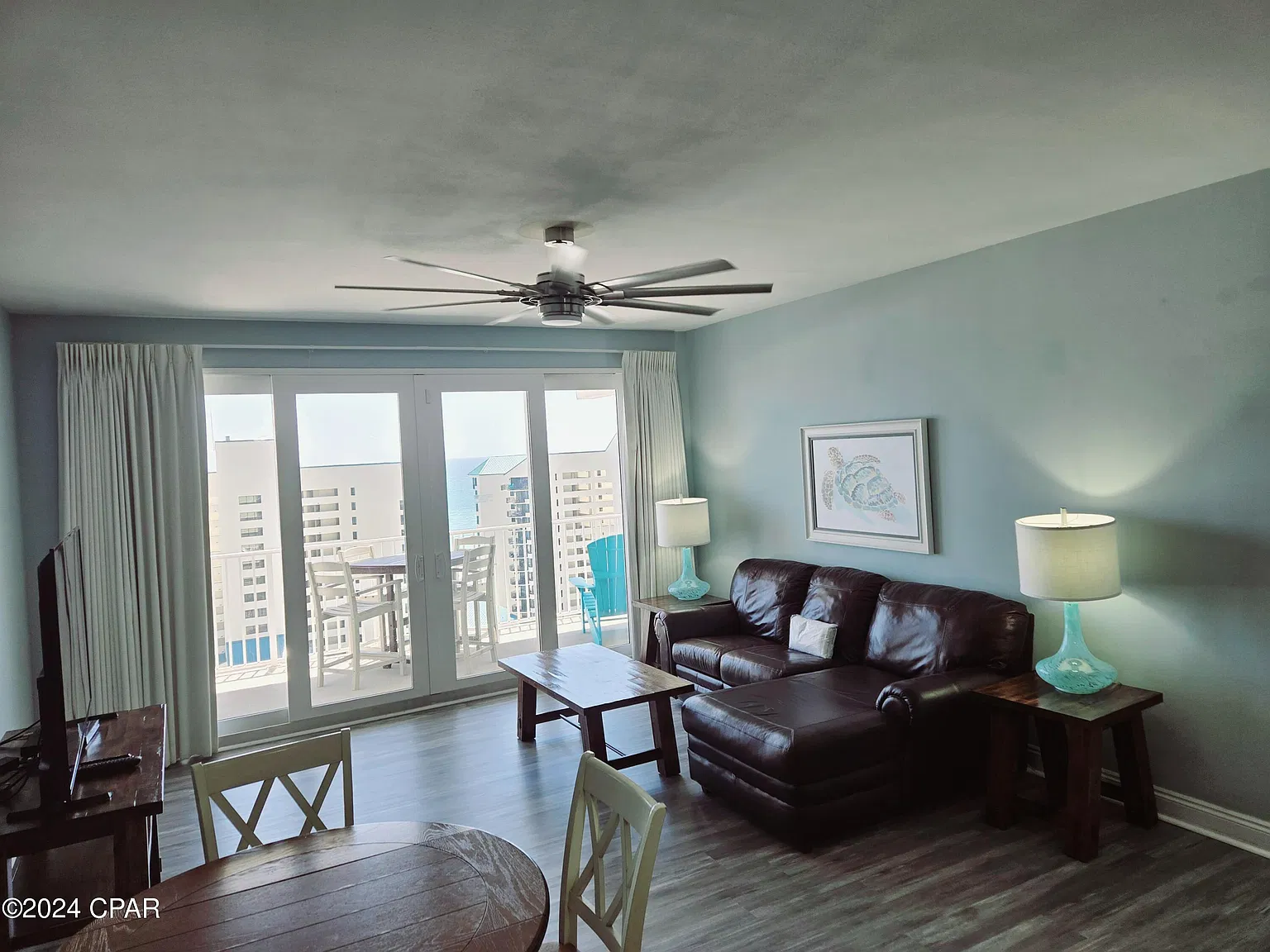 9860 S Thomas Dr — Photo 3
