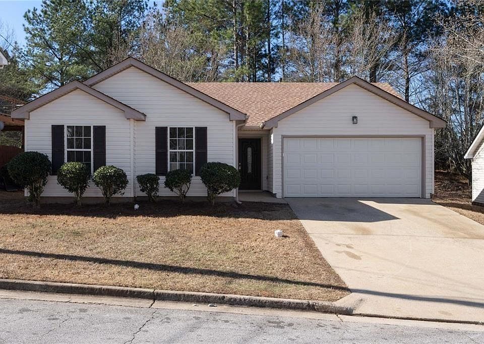 1st image of 2203 Hidden Creek Dr