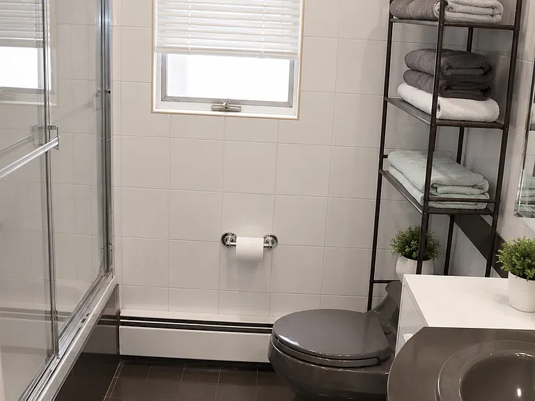 71 S Grand St #2 — Photo 3
