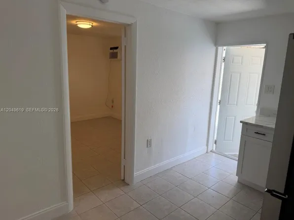 219 SW 21st Ave, Miami, FL