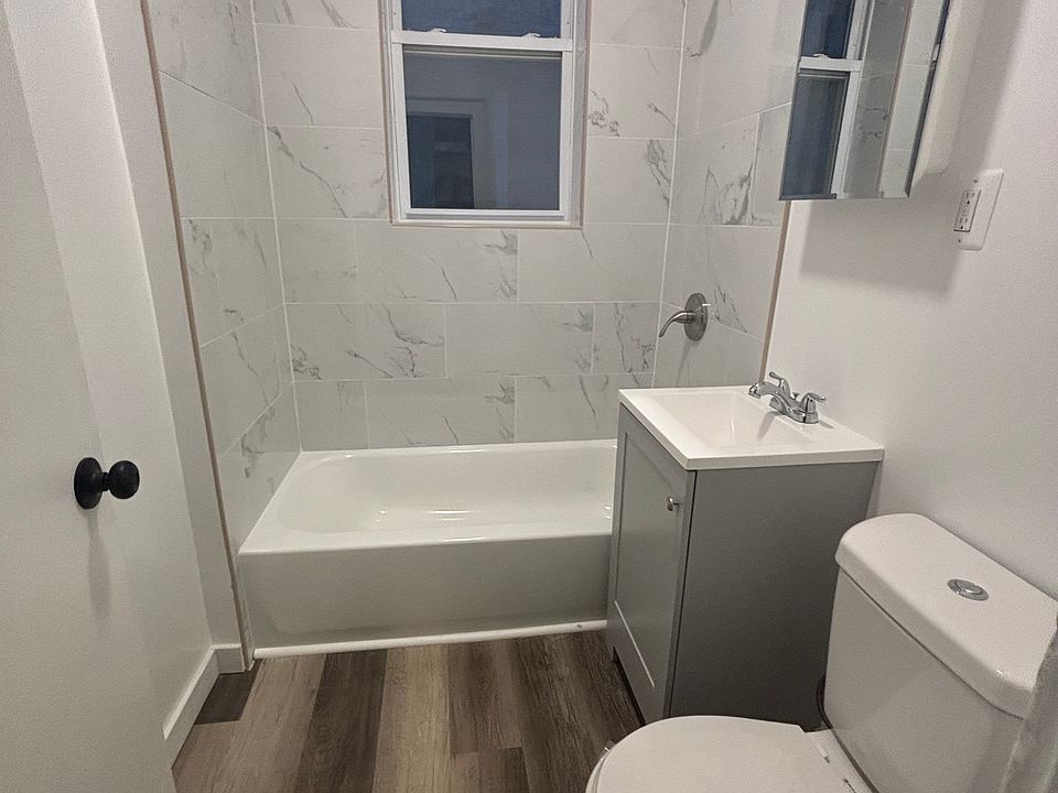 2nd image of 203 President St #309