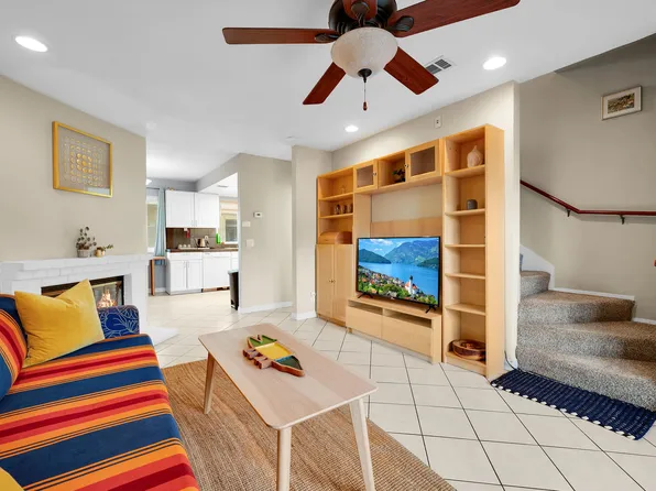 4523 College Way APT H, San Diego, CA 92115